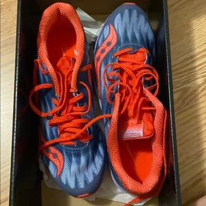 Saucony Cross Country Spikes